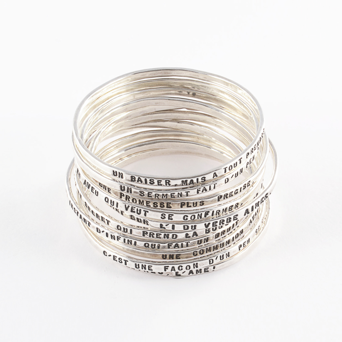 Photo de bracelets 10 rangs fin
